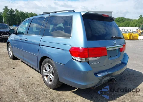 2010 Honda Odyssey Touring из США, поврежденный, VIN 5FNRL3H90AB043582
